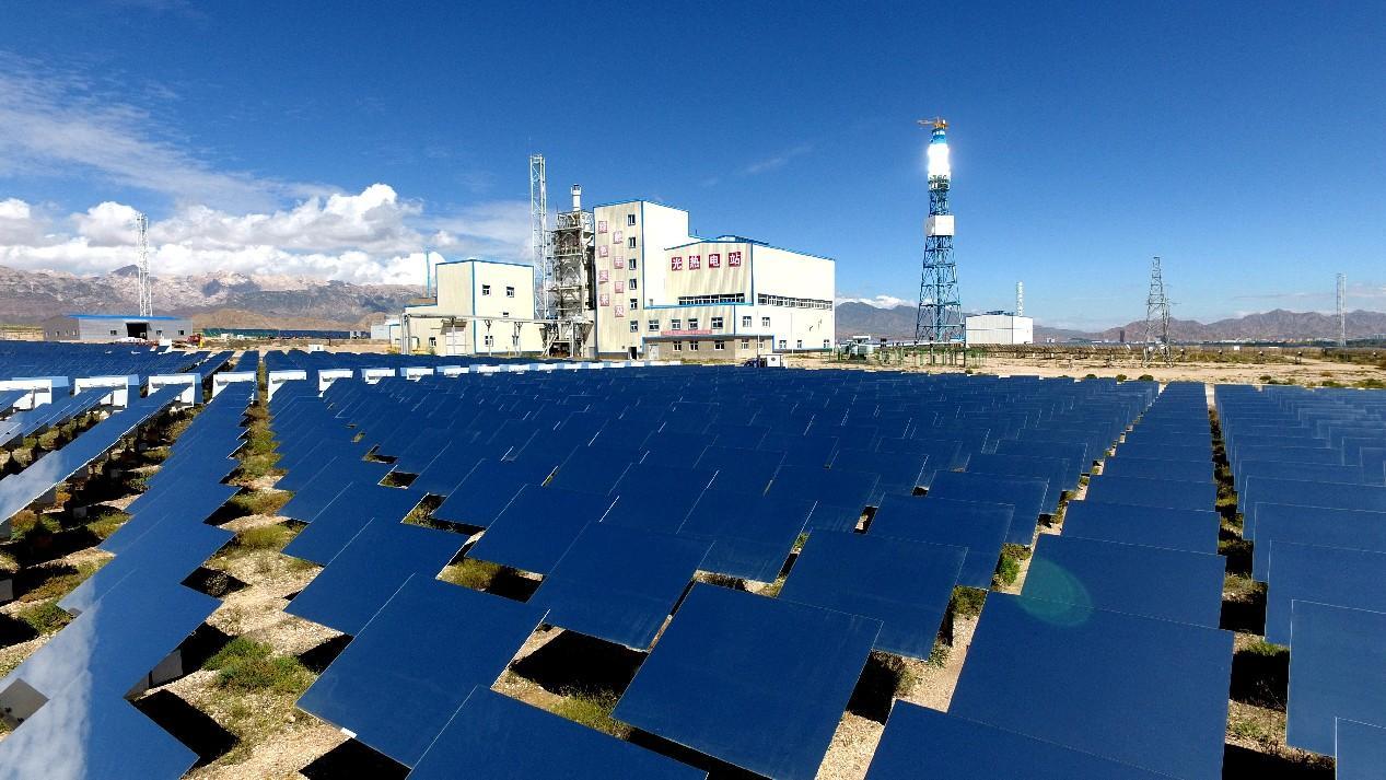 青海省海西蒙古族藏族自治州光热电厂。国网青海省电力公司供图